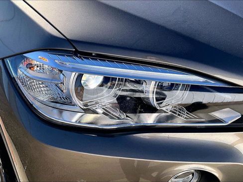 Used 2018 BMW X5 xDrive35i image 29