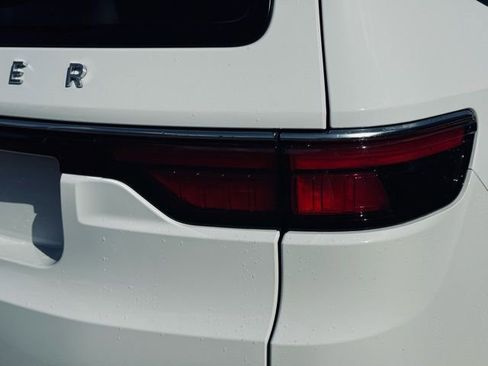 Used 2022 Jeep Wagoneer Series I image 7