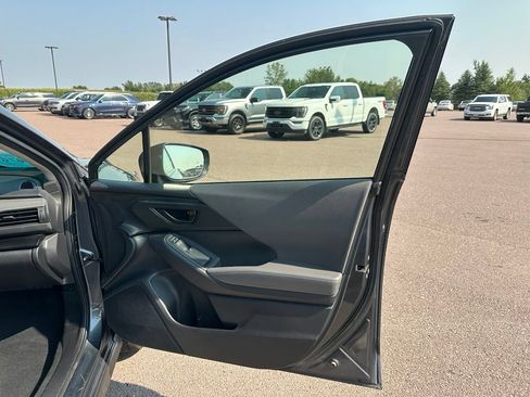 Used 2024 Subaru Crosstrek 2.0i Premium AWD/4WD image 29