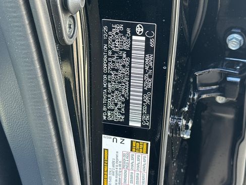 New 2026 Toyota Crown XLE image 32