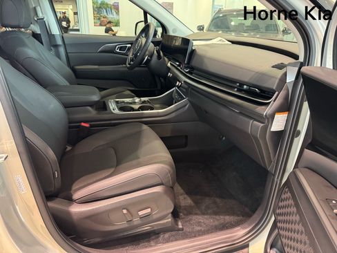 New 2026 Kia Carnival SX Prestige FWD image 22