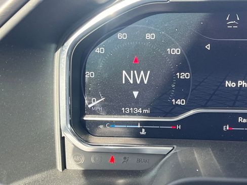 Used 2024 GMC Sierra 2500 AT4 w/ AT4 Premium Plus Package image 20