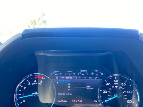 Used 2022 Ford F250 Lariat w/ Black Appearance Package AWD/4WD image 23