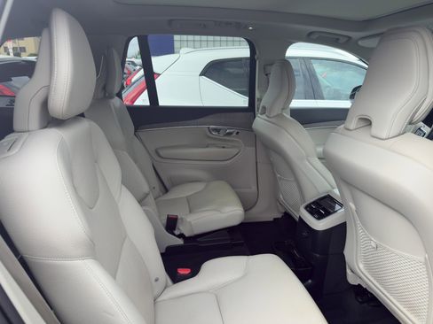 Certified 2023 Volvo XC90 T8 Plus image 27