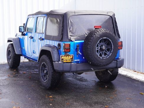 Used 2015 Jeep Wrangler Unlimited Sport w/ Connectivity Group image 4