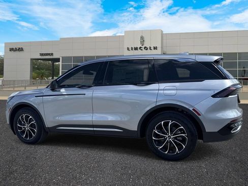 New 2026 Lincoln Nautilus Premier image 6