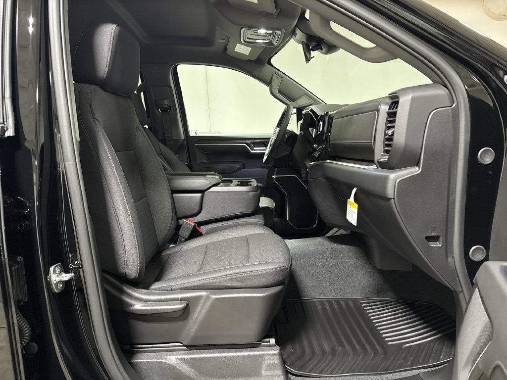 New 2026 Chevrolet Silverado 1500 RST w/ Z71 Off-Road Package AWD/4WD image 22