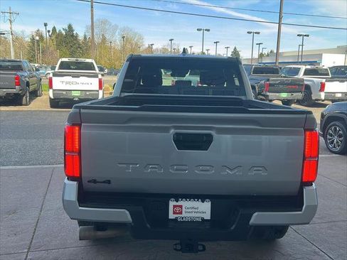 Certified 2024 Toyota Tacoma TRD Off-Road AWD/4WD image 7