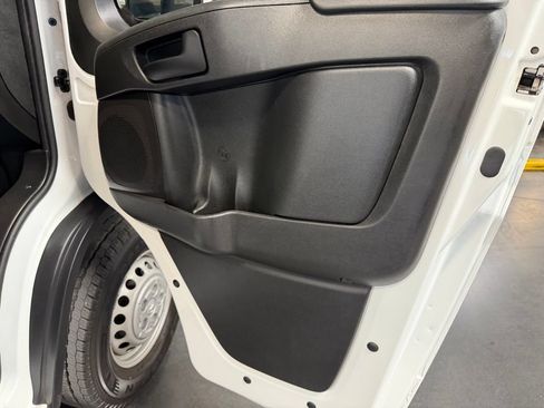 Used 2026 RAM ProMaster 2500 w/ Convenience Group FWD image 29