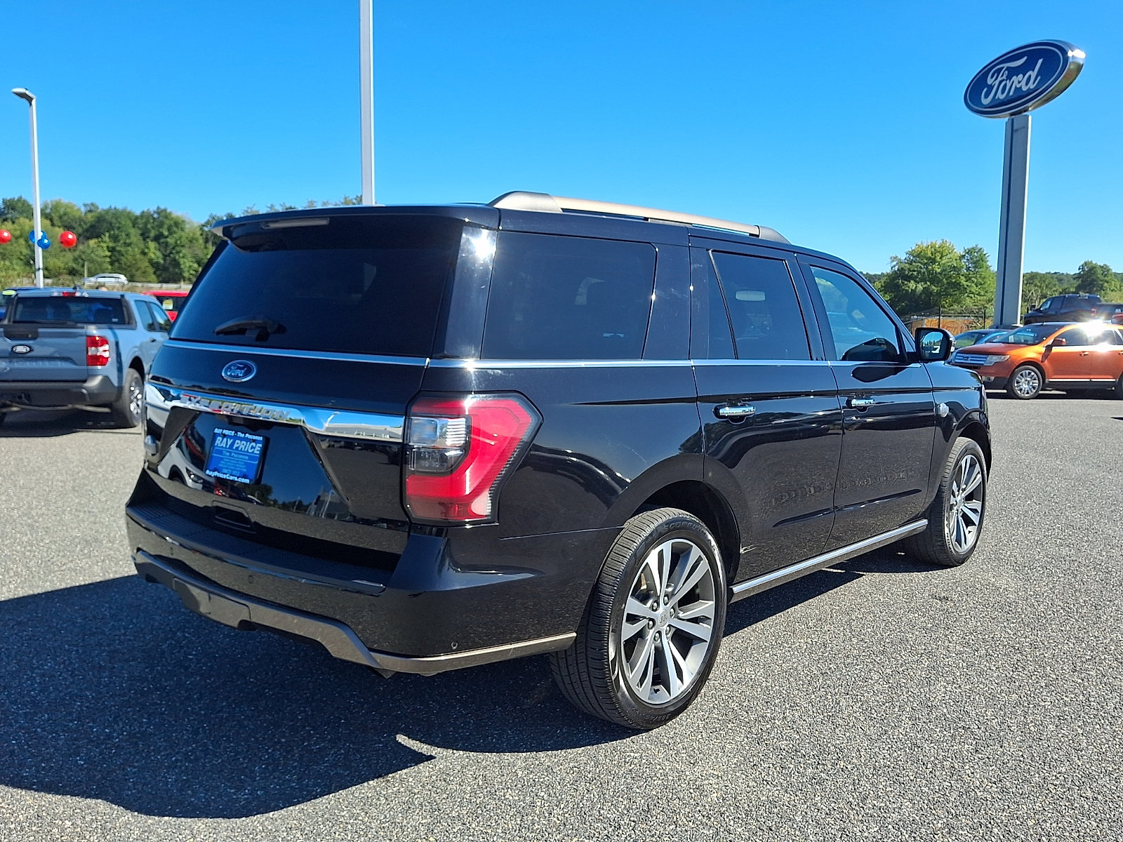 Used 2020 Ford Expedition King Ranch AWD/4WD image 7