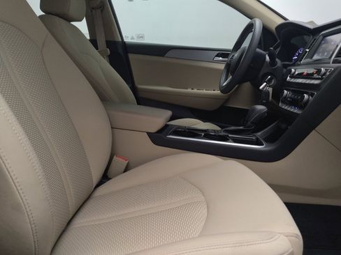 Used 2019 Hyundai Sonata SE w/ Cargo Package FWD image 21