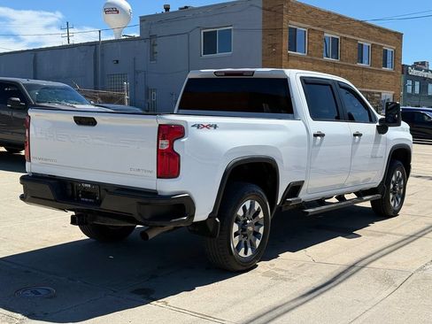 Used 2021 Chevrolet Silverado 2500 Custom w/ Custom Value Package AWD/4WD image 6