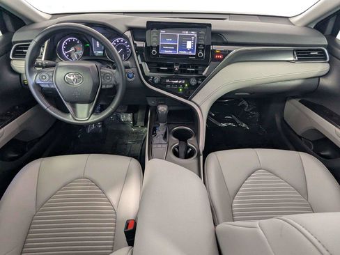 Certified 2022 Toyota Camry SE w/ Convenience Package FWD image 36