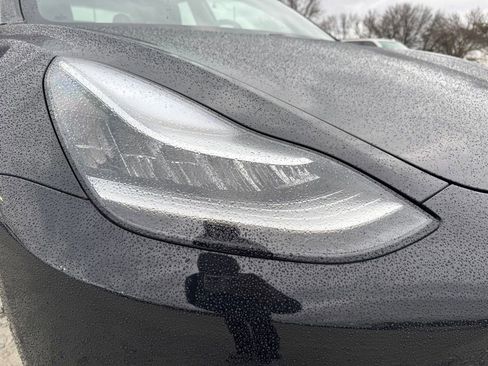Used 2018 Tesla Model 3 Long Range image 8