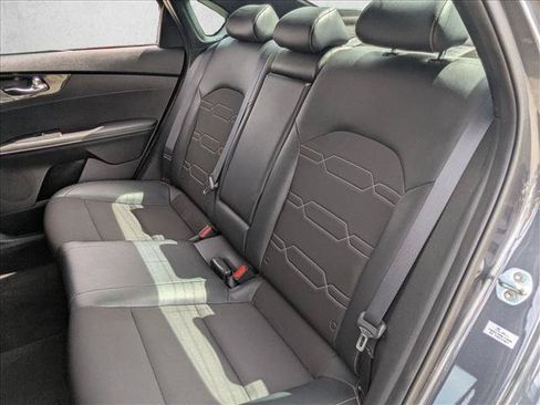 Used 2020 Kia Forte GT-Line FWD image 17