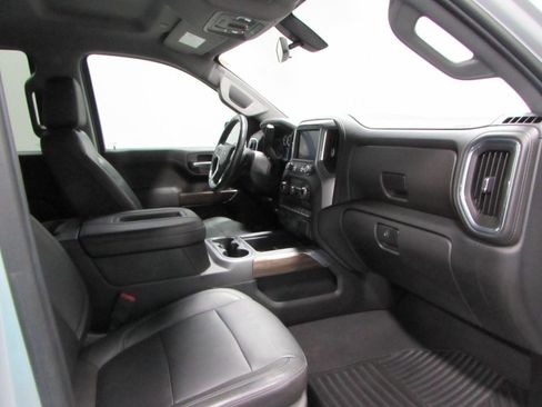 Used 2019 Chevrolet Silverado 1500 RST w/ All-Star Edition AWD/4WD image 17