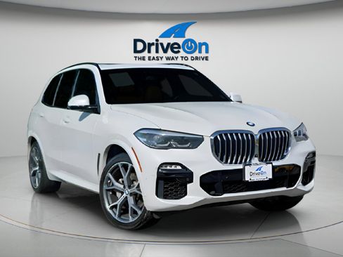 Used 2021 BMW X5 xDrive40i w/ M Sport Package AWD/4WD image 11