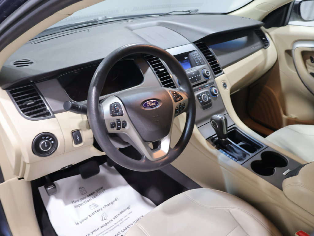 Used 2019 Ford Taurus SE FWD image 23