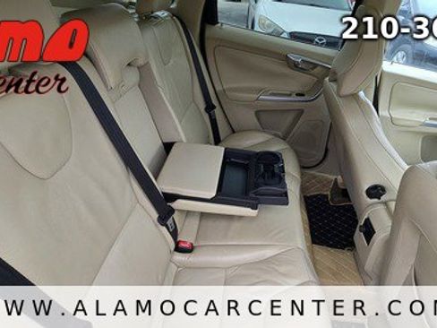 Used 2011 Volvo XC60 3.2 R-Design FWD image 20