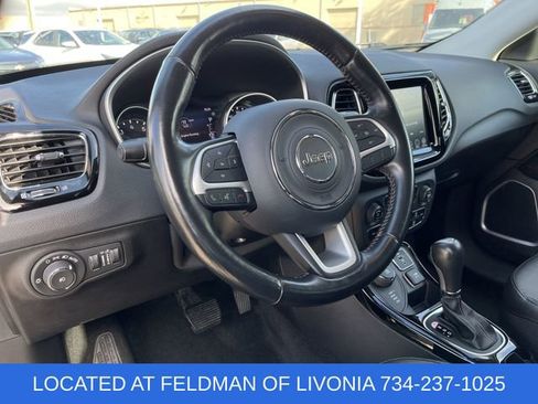 Used 2020 Jeep Compass Limited AWD/4WD image 10