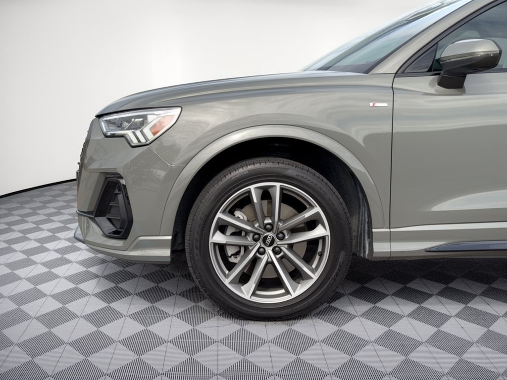 Used 2024 Audi Q3 2.0T Premium Plus AWD/4WD image 13