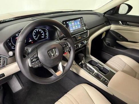 Used 2020 Honda Accord EX-L image 16