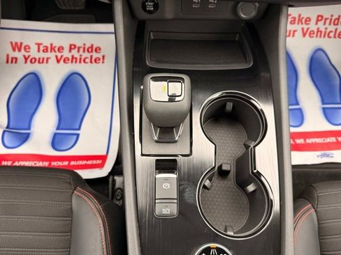 Certified 2025 Nissan Rogue SV image 31