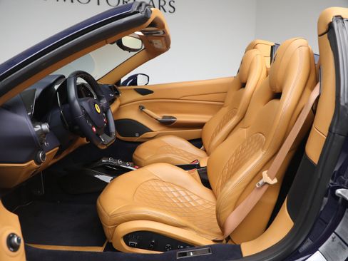Certified 2017 Ferrari 488 Spider RWD image 13
