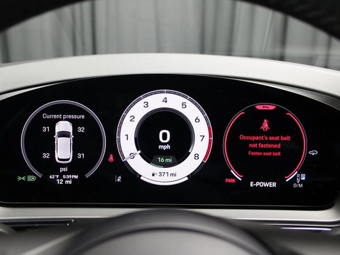 New 2026 Porsche Cayenne S image 31