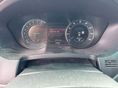 Used 2016 Ford Explorer Platinum image 15