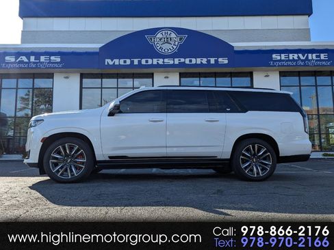 Used 2022 Cadillac Escalade ESV Sport Platinum AWD/4WD image 1