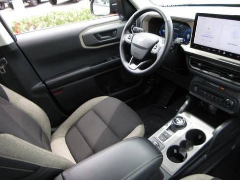 Certified 2025 Ford Bronco Sport Big Bend w/ Convenience Package image 27