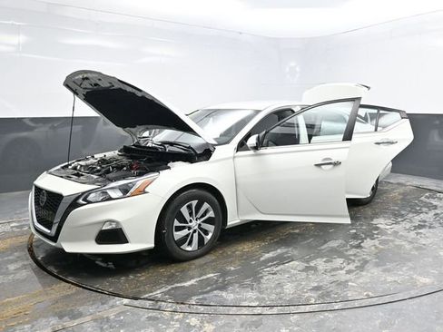 Used 2021 Nissan Altima 2.5 S image 39