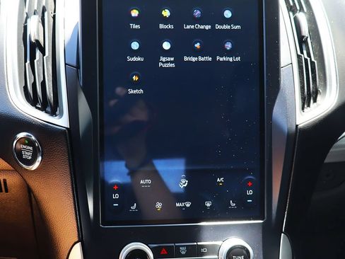 Used 2021 Ford Edge SEL FWD image 51