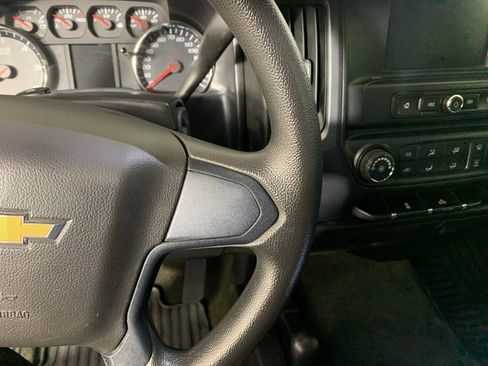 Used 2018 Chevrolet Silverado 1500 Custom w/ Custom Value Package image 20