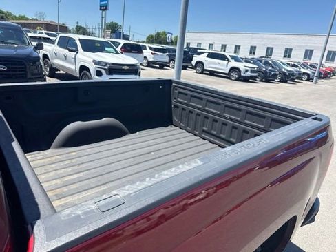 Used 2017 Chevrolet Silverado 1500 High Country AWD/4WD image 12