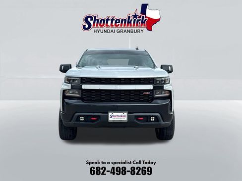 Used 2021 Chevrolet Silverado 1500 Custom Trail Boss AWD/4WD image 2