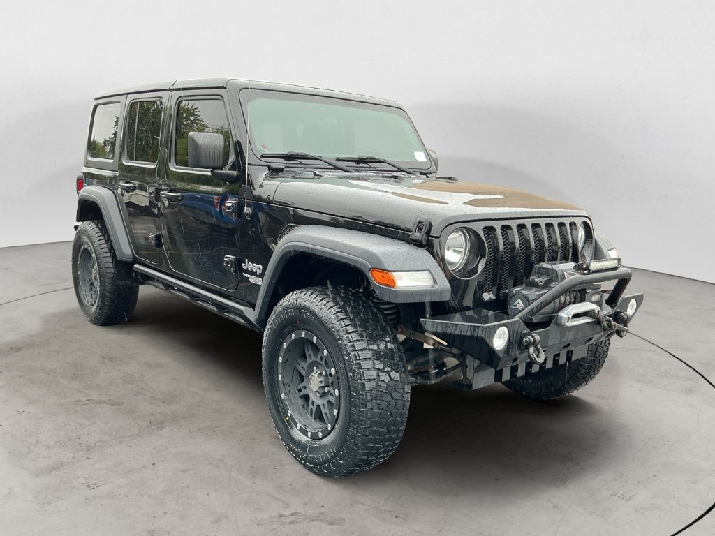 Used 2018 Jeep Wrangler Unlimited Sport AWD/4WD image 3