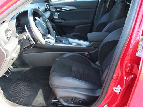 New 2025 Dodge Hornet GT Plus image 3