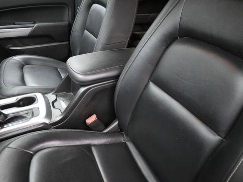 Used 2019 Chevrolet Colorado ZR2 AWD/4WD image 17