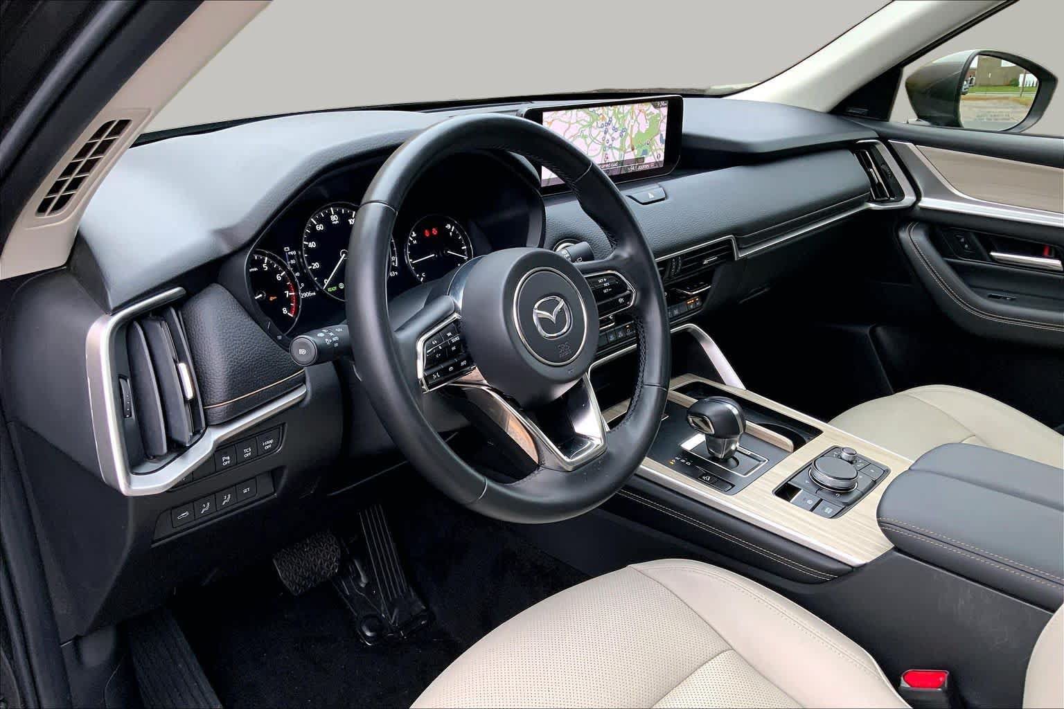 Used 2024 MAZDA CX-90 3.3 Turbo w/ Premium Package AWD/4WD image 18