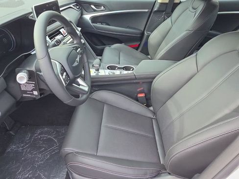 New 2026 Genesis G70 2.5T RWD image 6