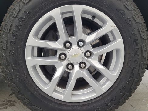 Used 2019 Chevrolet Silverado 1500 LT w/ All-Star Edition image 31