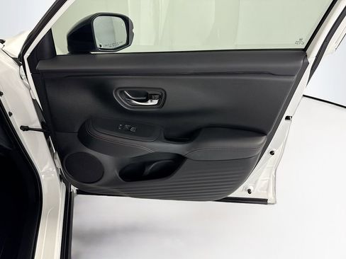 Certified 2023 Honda HR-V Sport image 25