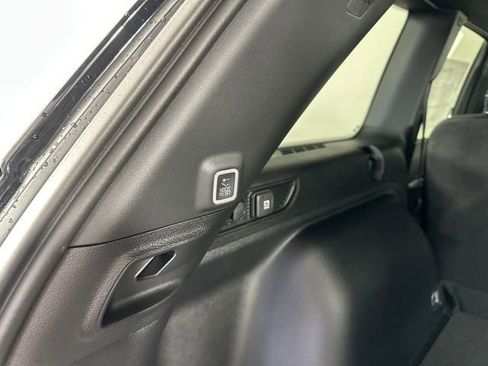 New 2026 Jeep Grand Cherokee Laredo image 9