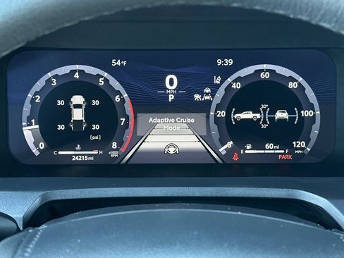 Used 2024 Toyota Tacoma TRD Off-Road image 31