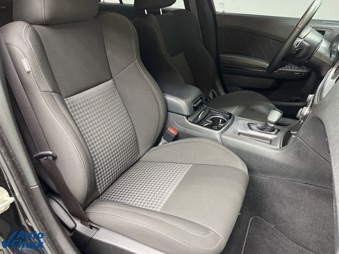 Used 2023 Dodge Charger R/T w/ Blacktop Package image 21