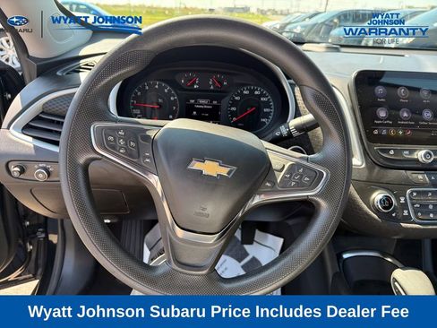 Used 2023 Chevrolet Malibu LT FWD image 18