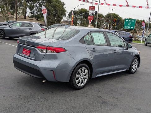 Used 2025 Toyota Corolla LE image 8