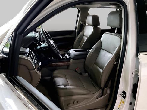 Used 2017 Chevrolet Tahoe Premier RWD image 8